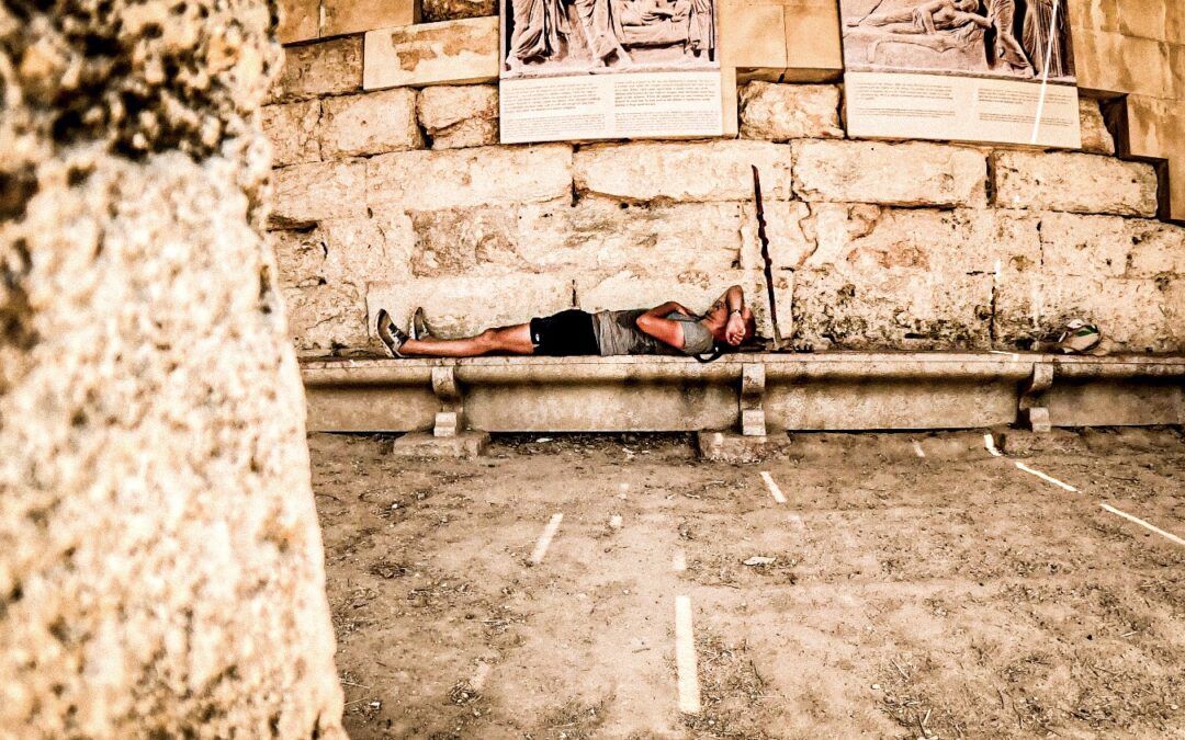 Zwischen Du und Nichts – Zur Entwicklungslogik von Begegnung, Transzendenz und Atemarbeit bei Jung, Trüb & Dürckheim